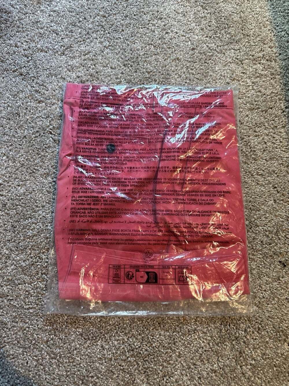 Amazon Essentials Men's Chino Shorts Raspberry Red - 31 - Picture 3 of 3